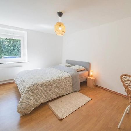 Charmant Appartement 2 Chambres Proche Luxembourg Redange Exterior foto